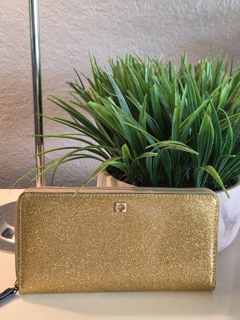 Kate Spade New York Mavis Street Neda Gold Glitter Wallet.